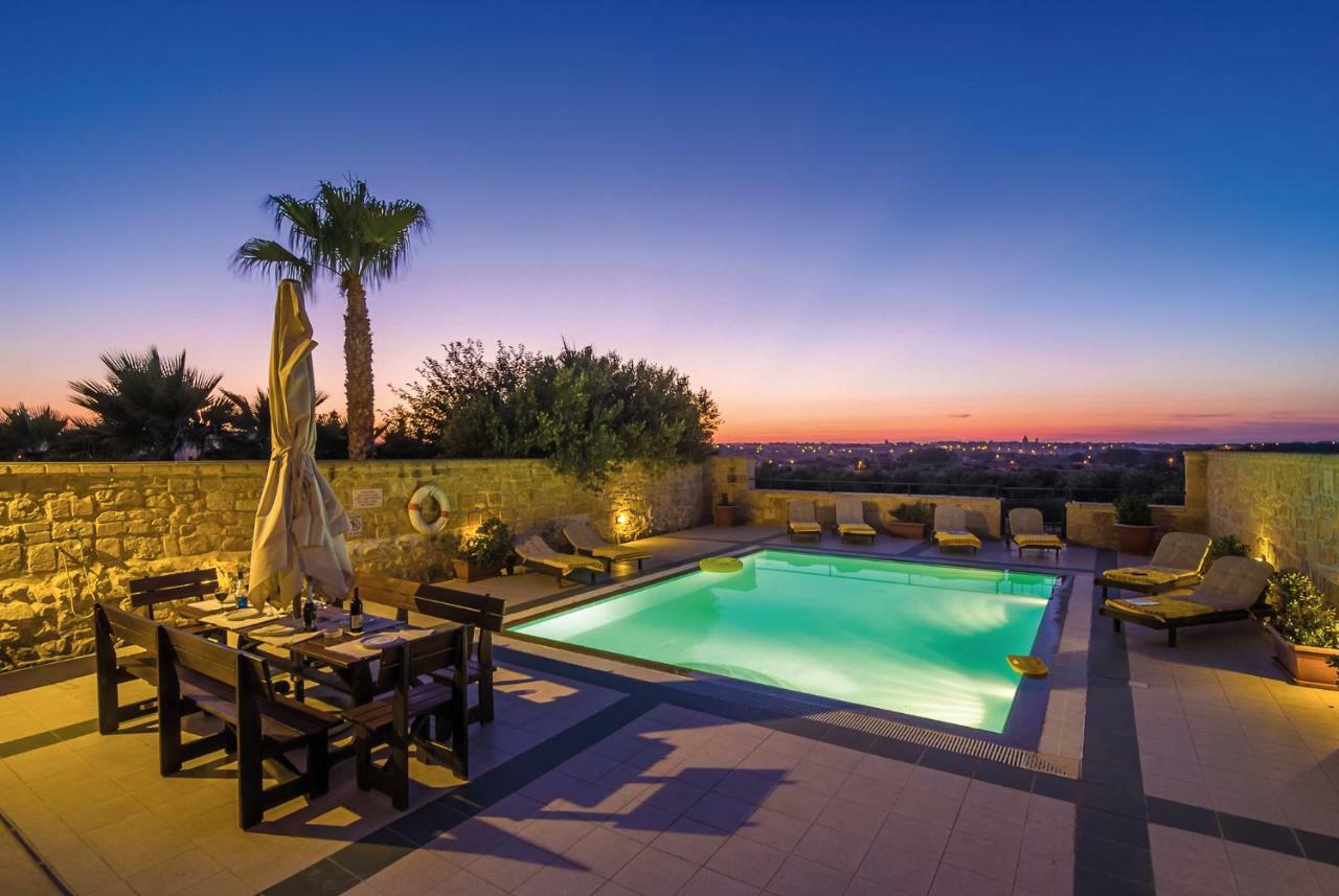 Villa Blueberry Hills Żejtun Exterior foto